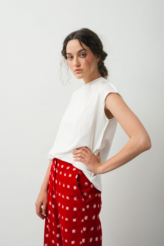 Ann shirt with handmade embroidery