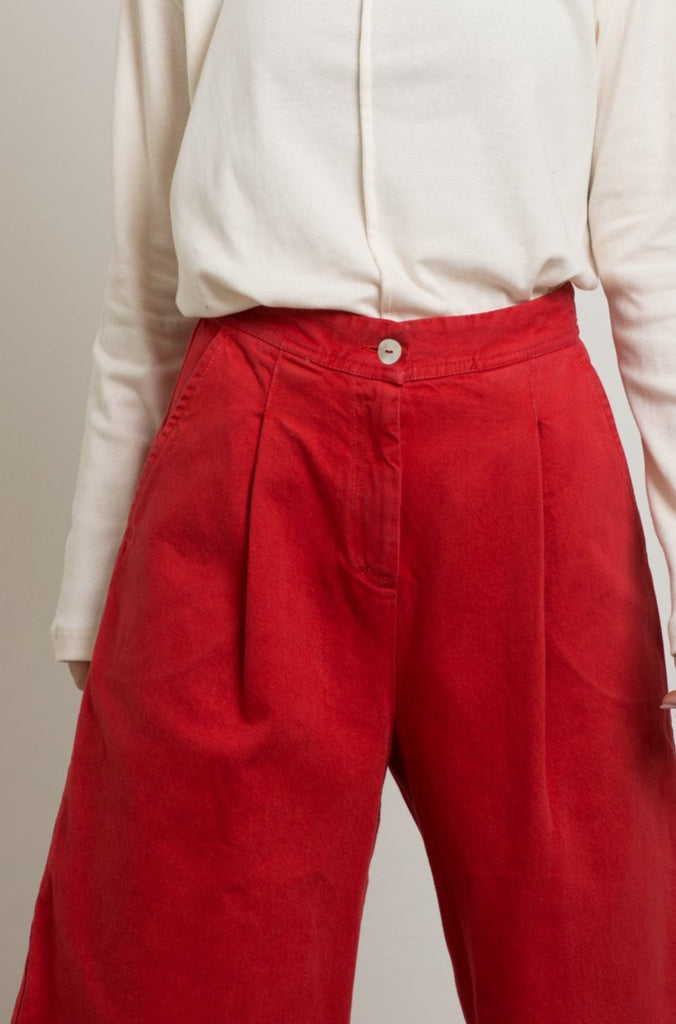Shibuya red pants